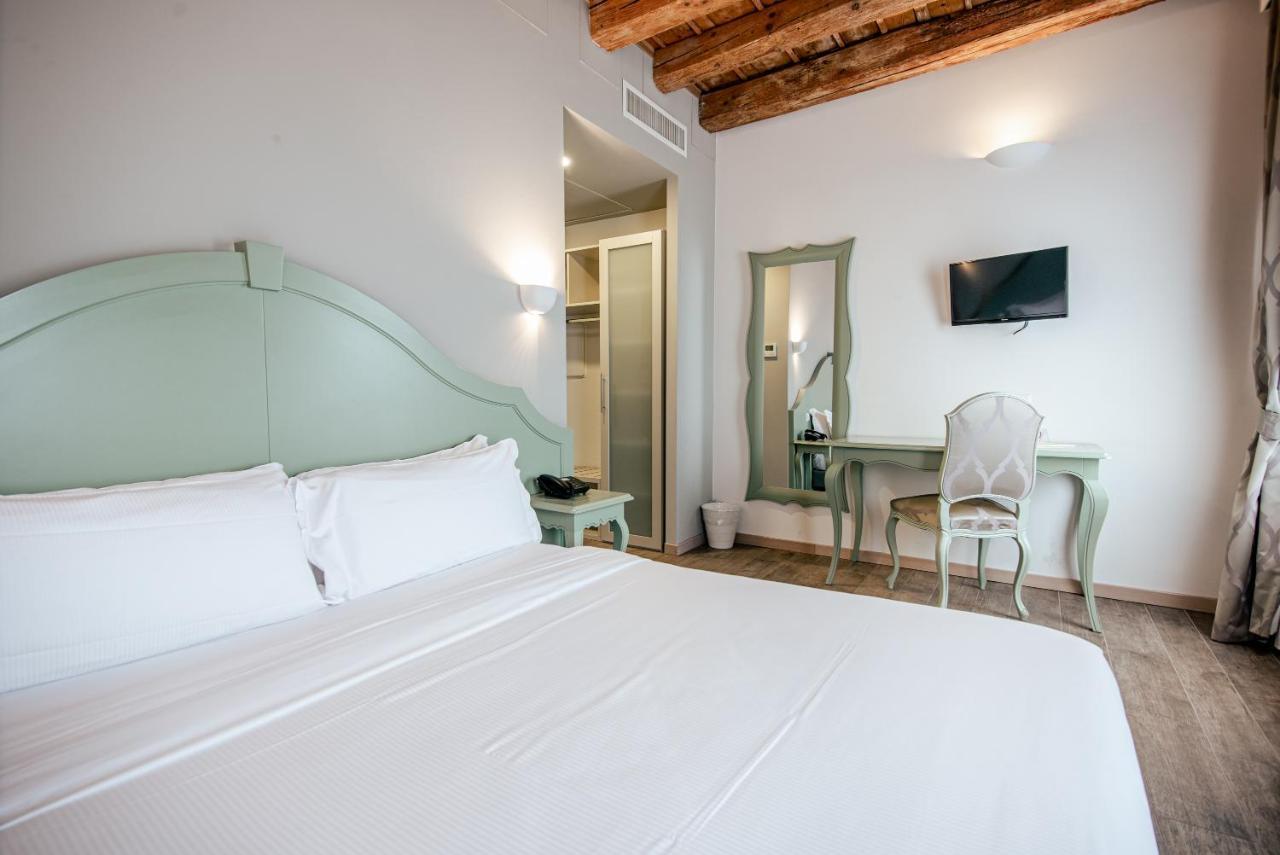 Fracanzana Hotel Montebello Vicentino Bagian luar foto