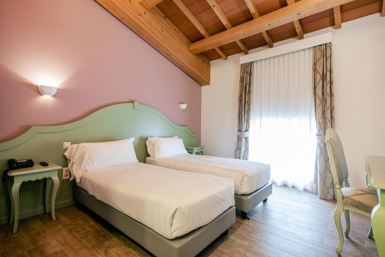 Fracanzana Hotel Montebello Vicentino Ruang foto